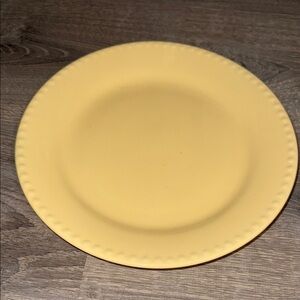 Vtg Southern Living At Home Gail Pittman Hospitality Butter Yellow Dinner Plate